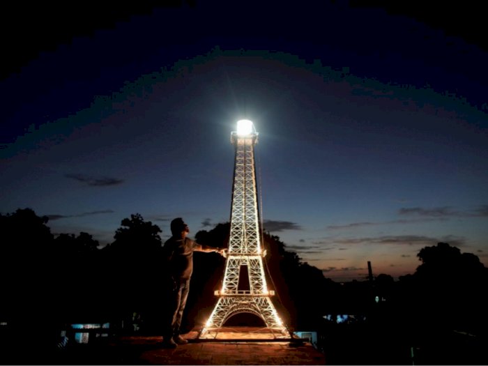 Wah! Kini Havana Punya Menara Eiffel Sendiri