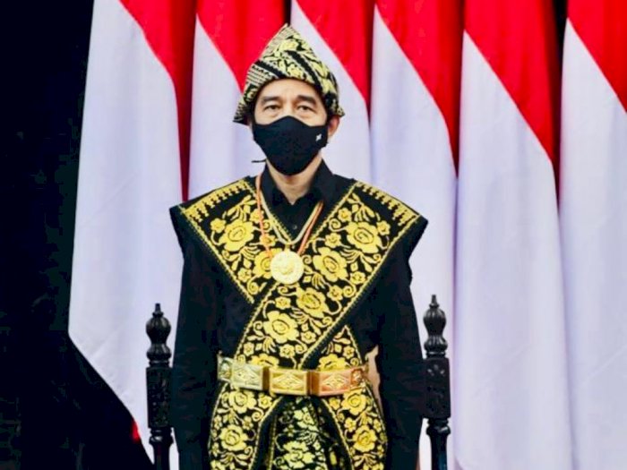 Jokowi Tanya Pakaian Adat Apa, Warganet Jawab: Sekilas Teringat Scorpion Mortal Kombat Pak