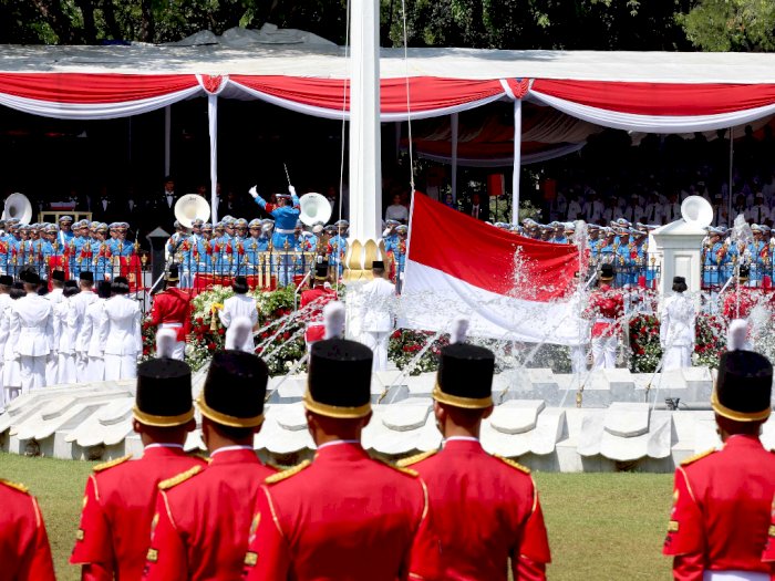 10 Lagu Wajib Nasional untuk Dinyanyikan saat HUT Kemerdekaan Indonesia 17 Agustus