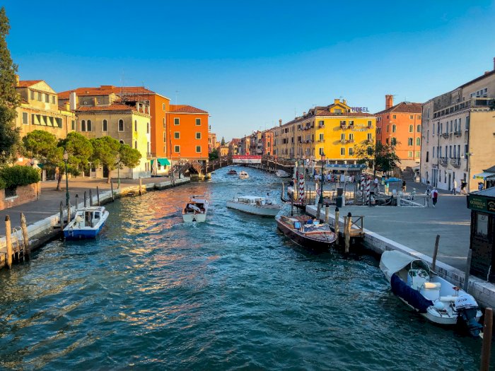 Kapal Pesiar Italia Hindari Berhenti di Venesia