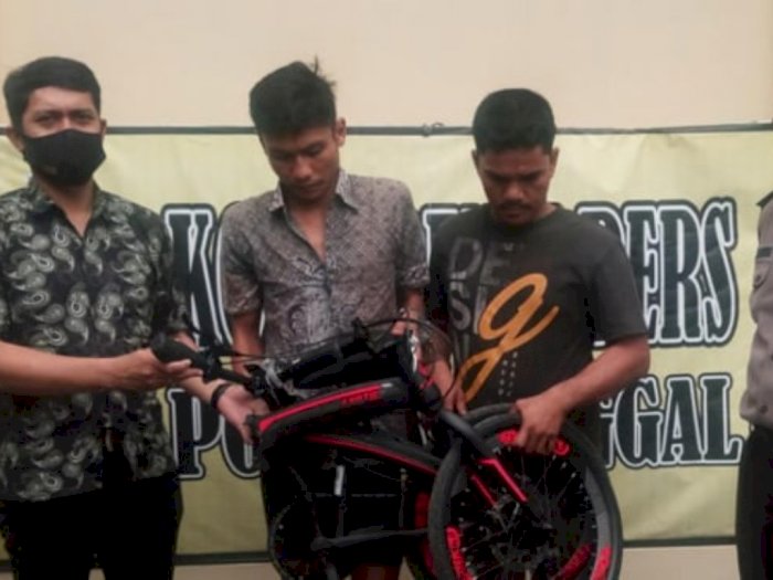 Curi Sepeda Lipat, 2 Pria di Medan Dicokok Polisi saat di Warung Tuak