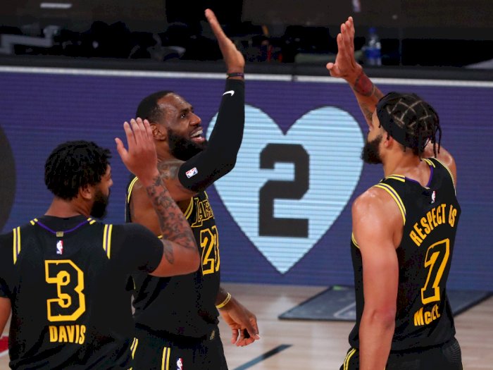 FOTO: Selangkah Lagi Lakers Melaju ke Semifinal Wilayah Barat