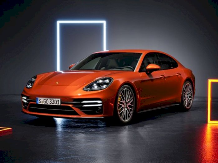 Mobil Porsche Panamera 2021 Bakal Hadirkan Tenaga Hingga 620 Horsepower!