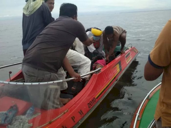 Naik Speed Boat Menabrak Kapal Motor, Ayah dan Anak Tewas Tenggelam di Laut di Kalbar