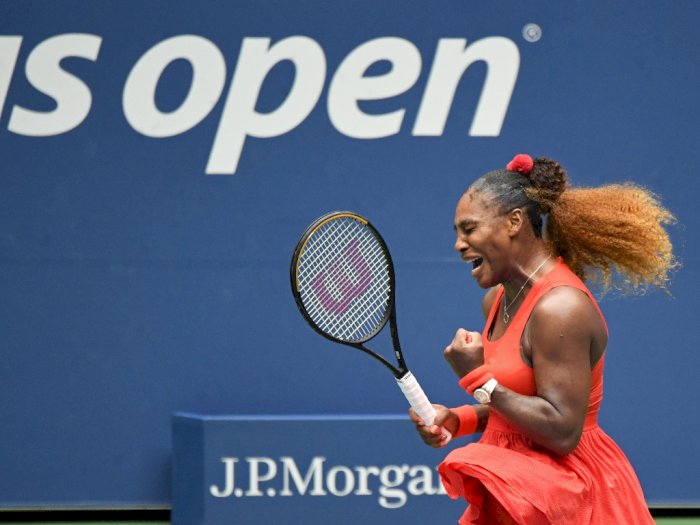 FOTO: Serena Williams Kalahkan Petenis Bulgaria Tsvetana Pironkova