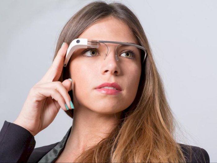 Google Tampaknya Masih Tertarik untuk Memproduksi Kacamata Pintar
