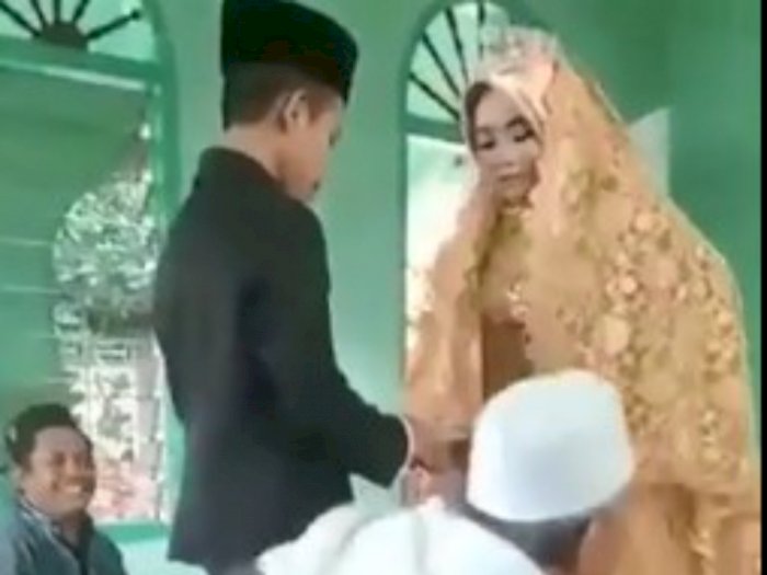 Viral Pernikahan Dini di Lombok Tengah, Pengantinnya Masih 12 Tahun, Ini Penyebabnya