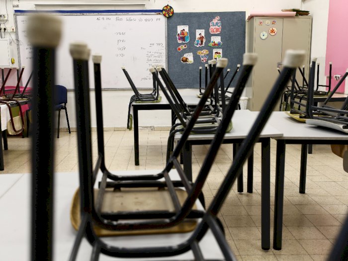 FOTO: Israel Menutup Sebagian Besar Sekolah Menjelang Lockdown
