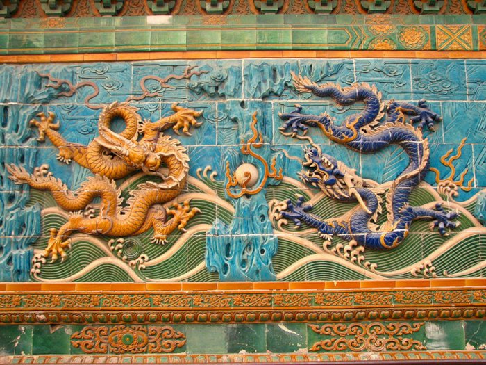 Naga sebagai Simbol Kekuatan dan Penakluk Kejahatan dalam Mitologi Tiongkok