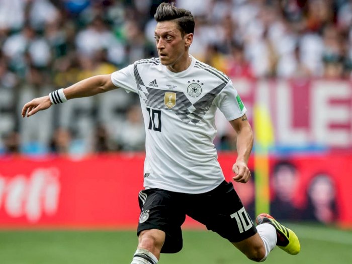 Asosiasi Sepak Bola Jerman Akui Salah Tangani Kasus Ozil yang Pensiun dari Timnas