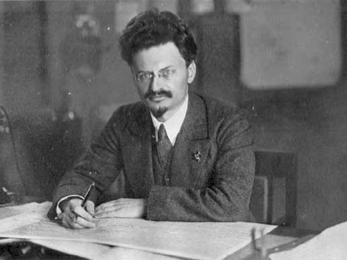 Leon Trotsky, Tokoh Dunia yang Selamat dari Banyak Upaya Pembunuhan