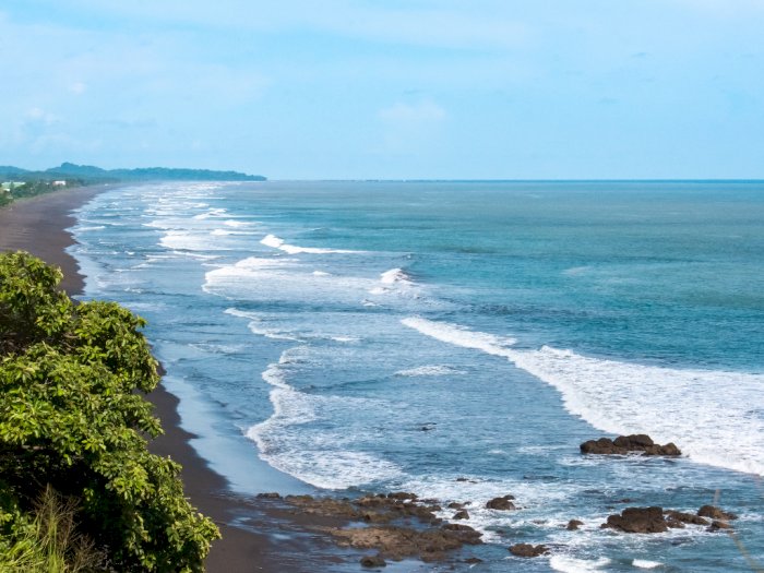 Kosta Rika akan Terima Semua Wisatawan AS Mulai 1 November