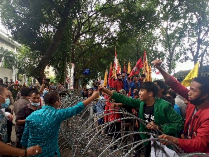 Tolak Omnibus Law di Medan, Massa Aksi Kembali Turun ke Jalan, Kali Ini Berlangsung Damai