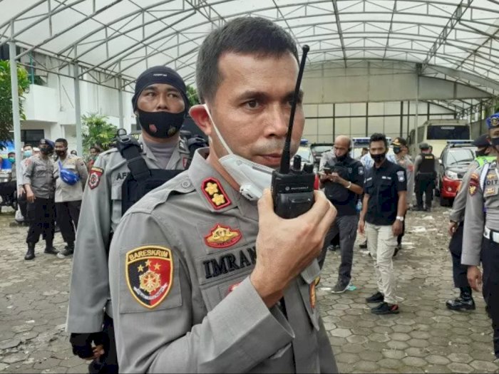 Aksi Demo Tolak UU Ciptaker di Padang Ricuh, Polisi: Remaja Dibayar Rp50 ribu Per Orang