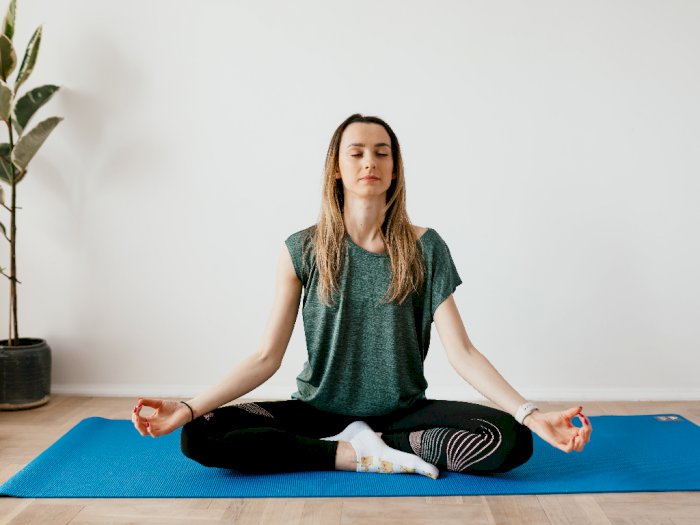 2 Pose Yoga yang Bisa Membantu Meredakan Masalah Pencernaan