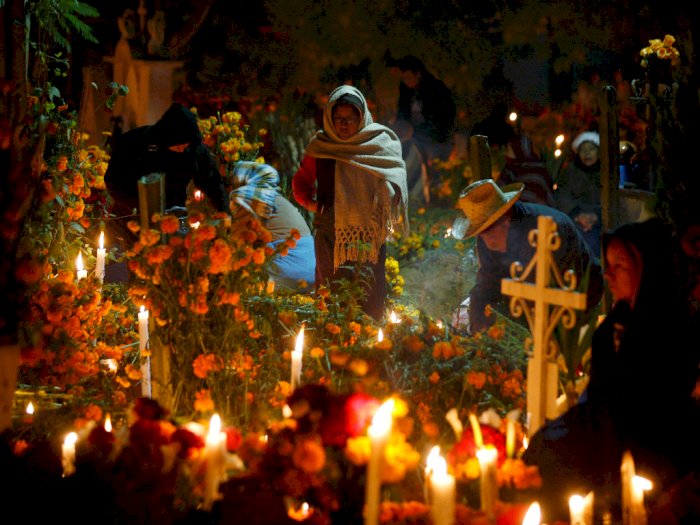 Perayaan Mexico's Day of the Dead  di Tengah Pandemi Berjalan Sepi