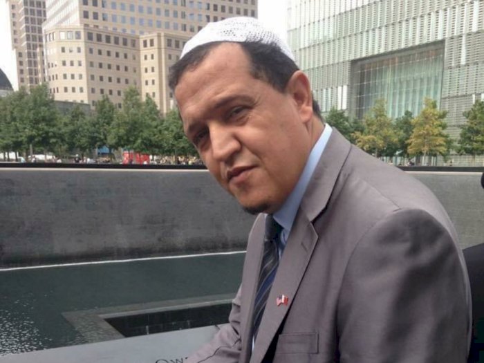 Imam Masjid Prancis Mohon Maaf Terkait Insiden Pemenggalan Guru Sejarah