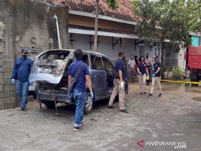 Geger, Istri Seorang Dokter Spesialis Tewas Dibakar di Dalam Mobil, Masih Kerabat Jokowi