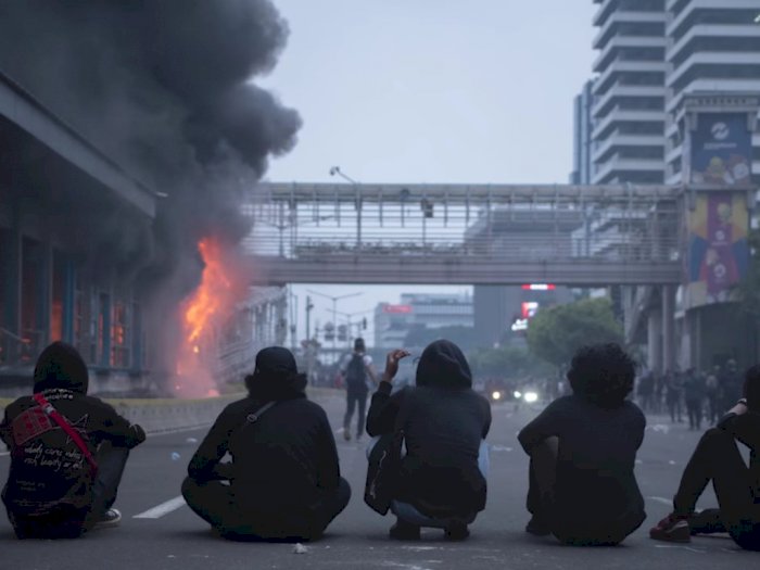 Heboh Narasi TV Bongkar Dalang Pembakar Halte saat Demo Omnibus Law, Ini Kata Polda Metro