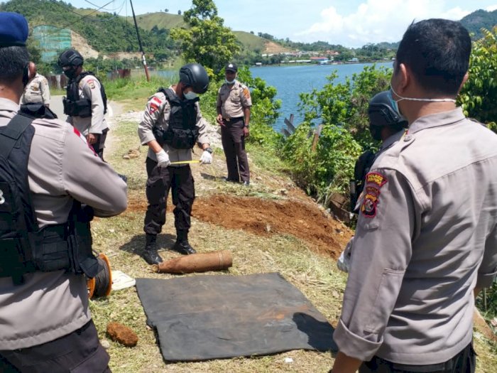 Tangani Kecelakaan di Papua, Polisi Malah Temukan Bom Mortir Bekas Perang Dunia II
