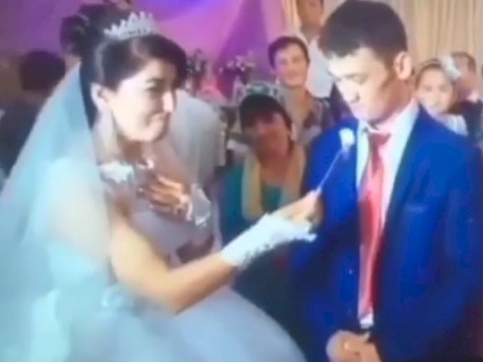 Video Mempelai Pria Ngamuk saat Pernikahan, Mau Disuapi Kue Tapi Dilece-lece
