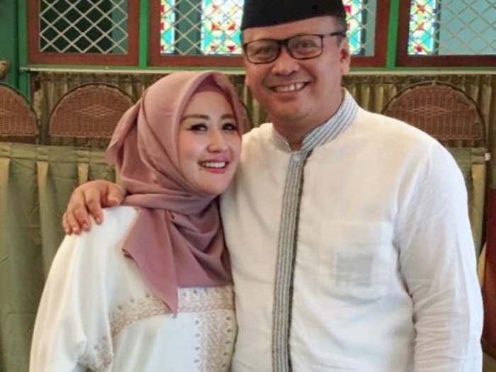 Potret Cantik Iis Rosita Dewi Istri Menteri Edhy Prabowo Yang Ikut Ditangkap KPK Hari Ini