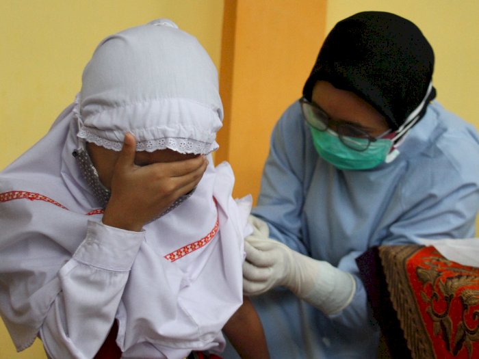 FOTO: Imunisasi Anak di Tengah Pandemi di Malang