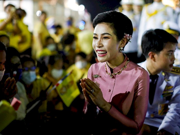 Waduh! Foto Syur Selir Raja Thailand Bocor ke Tangan Jurnalis, Ada Ribuan Potret Seksual
