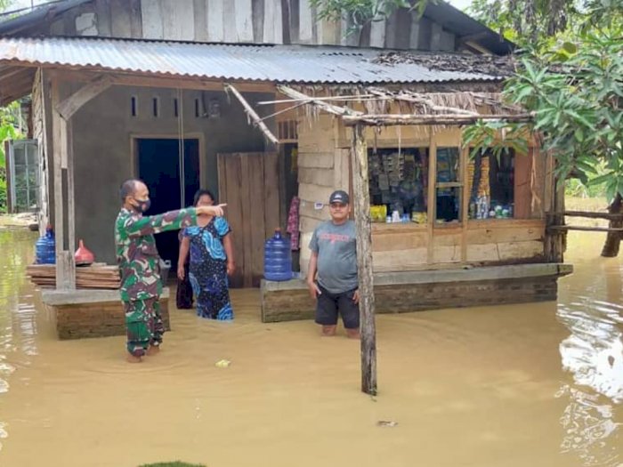 Terus Diguyur Hujan Lebat, Puluhan Rumah di Aek Natas Labuhanbatu Utara Terendam Banjir