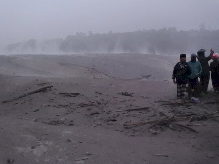 FOTO: Banjir Lahar Dingin Semeru