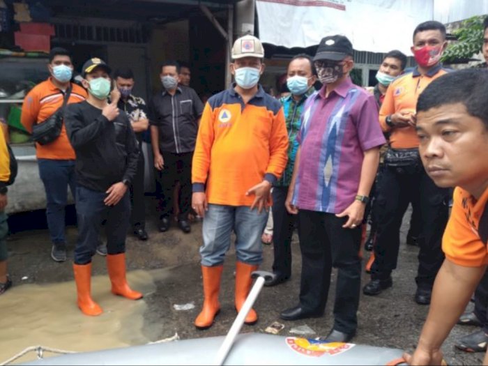 Banjir Besar di Medan, Pemko Medan Minta Warga Saling Tolong-Menolong