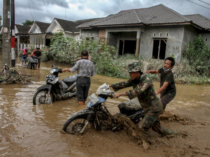 Lima Korban Meninggal Akibat Banjir di Tanjung Selamat Deli Serdang Dikebumikan