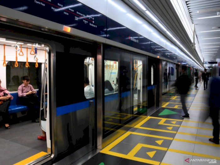 Tingkatkan Pendapatan, MRT Jakarta Pasang Neonbox dan LED dari Pemasang  Iklan | Indozone.id
