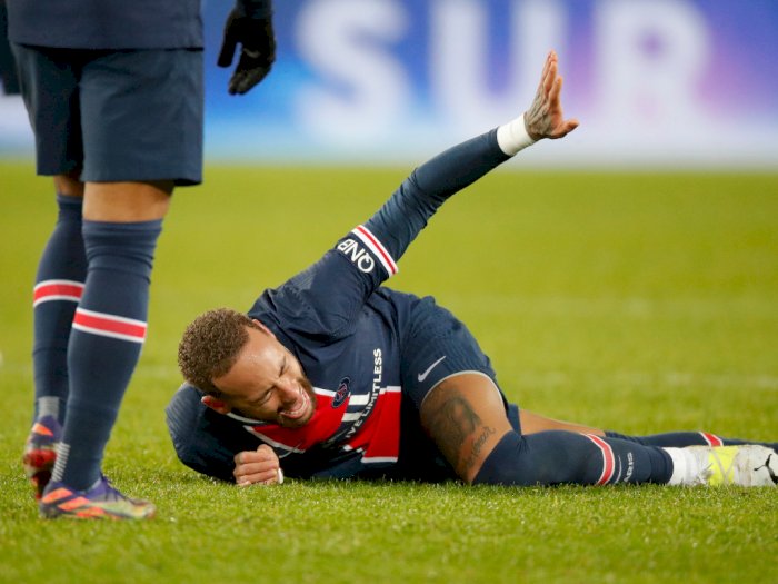 PSG 0-1 Lyon: Neymar Alami Cedera Akibat Tekel Keras Thiago Mendes