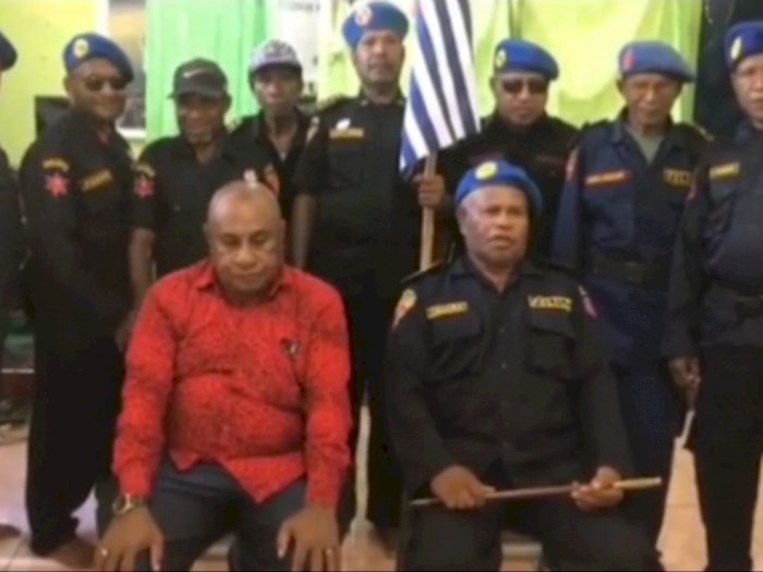 Viral, Sekelompok Orang Mengaku Polisi Negara Republik Papua Barat Beredar di Media Sosial