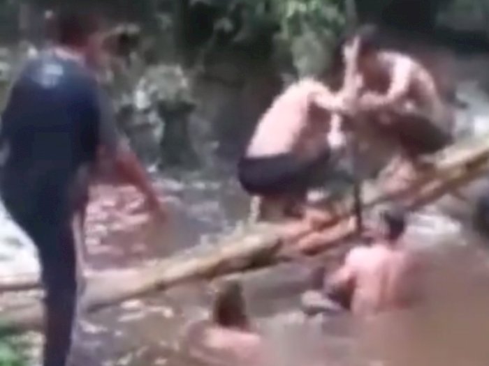 Tak Pandai Berenang, Seorang Pria Tewas Tercebur ke Sungai saat Berburu Biawak