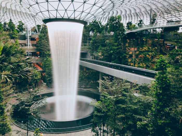 Bandara Changi Singapura Tawarkan Sensasi Menginap Berkonsep Glamping, Seperti Apa?
