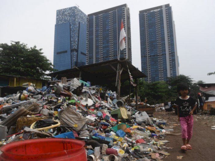 Tak Ada Perayaan Tahun Baru, Sampah di Jakarta 3,2 Ton