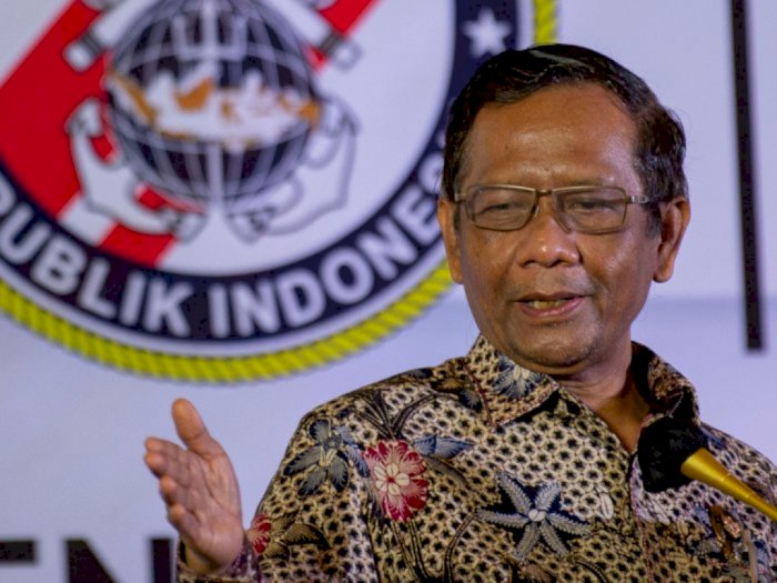 Mahfud MD Serahkan 5 Calon Kapolri ke Jokowi, Ini Daftar Namanya