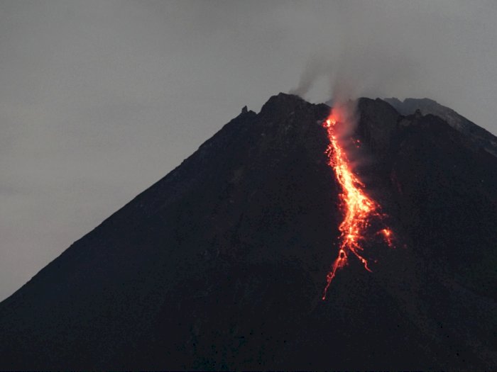 BPPTKG: Gunung Merapi Keluarkan 4 Kali Guguran Lava Pijar