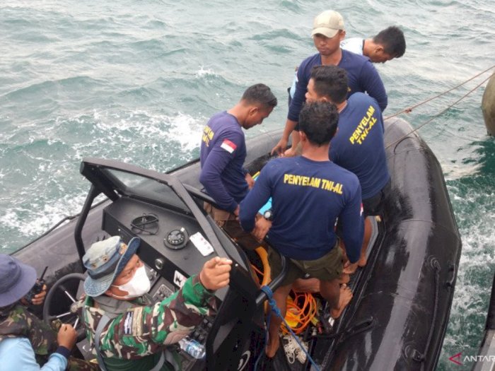 Penyelam TNI AL Temukan Kotak Hitam Sriwijaya Air, Segera Dianalisis oleh KNKT