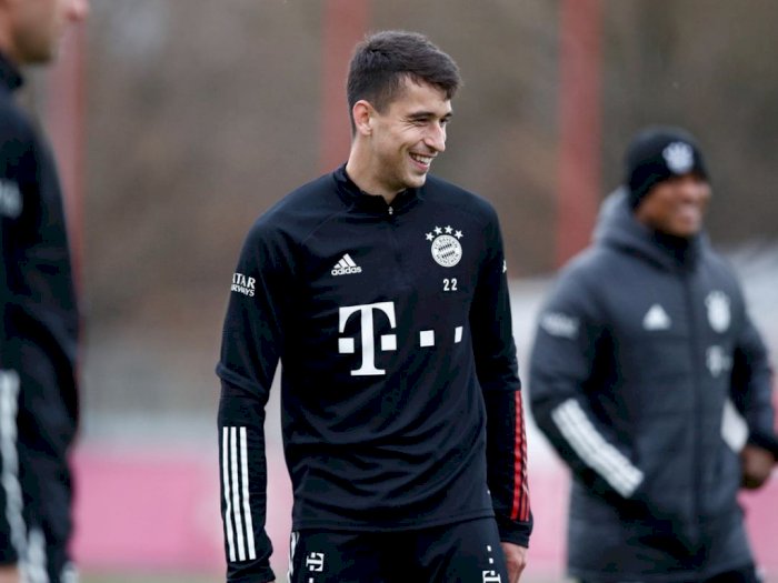 Enggan Tinggalkan Bayern, Marc Roca Merasa Senang di Tim Walau Jarang Main