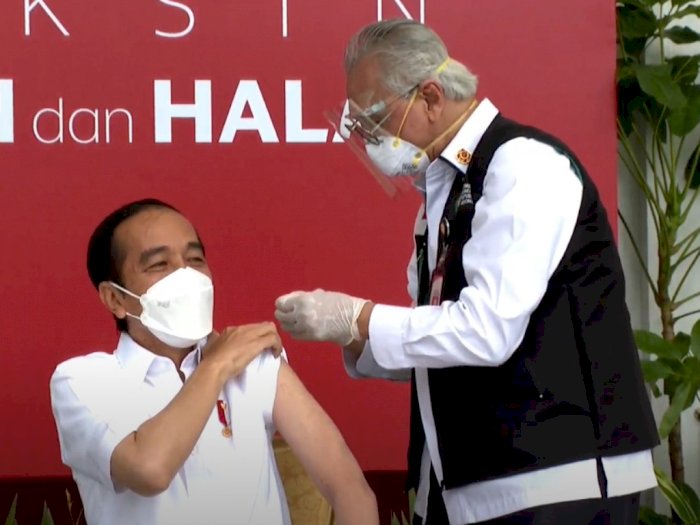 Menyuntik Vaksin Pertama ke Presiden Jokowi, Dokter Ini Akui Sempat Gemetar