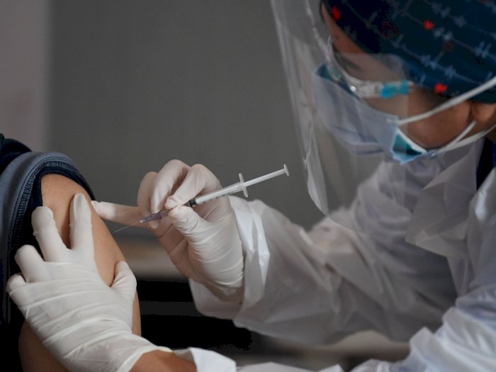 Vaksinasi Covid-19 di DKI Jakarta Mulai Dilakukan Hari Ini