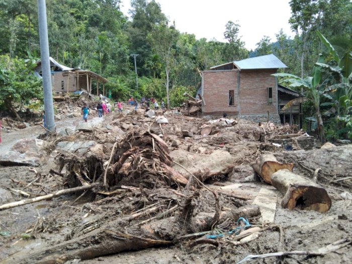 FOTO: Dampak Banjir Bandang di Polewali Mandar