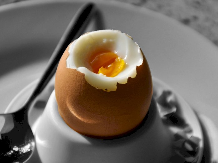 Tidak Butuh Waktu Lama, Ini Cara Mudah Kupas Kulit Telur yang Sudah Direbus