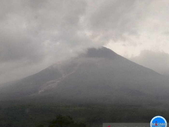 PVMBG Sebut Gempa Letusan Masih Terjadi di Gunung Semeru