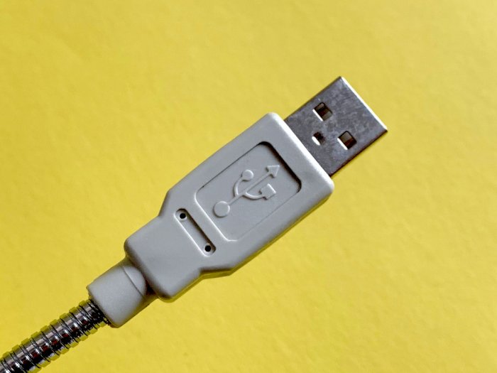 Konektor Universal Serial Bus (USB) Kini Sudah Berusia 25 Tahun!