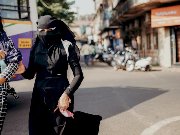 Swiss Larang Penggunaan Niqab, Ternyata Kelompok Sayap Kanan Yang Mendorongnya