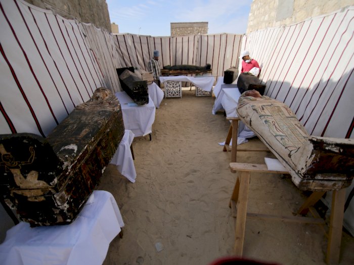 Mesir Umumkan Penemuan 'Harta Karun' Kuno di Situs Saqqara Berusia 3.000 Tahun